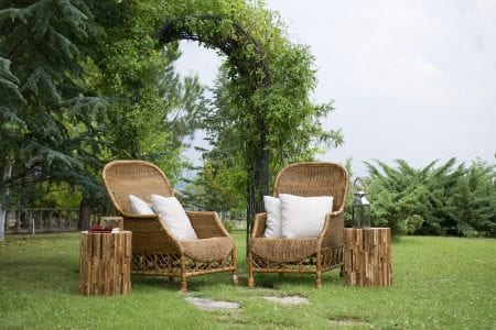 Clean your wicker furniture step by step