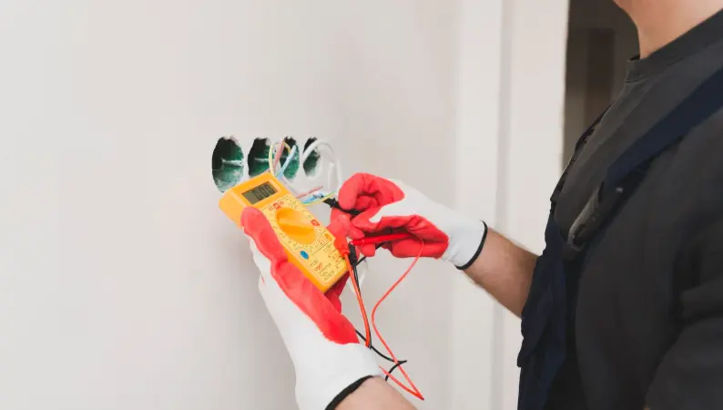The Electrical Problems That Raise Your Energy Bills